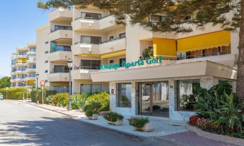 Habitacion Deluxe Con Bano Privado En Atalaya Apartagolf, เอสเตโปนา ภายนอก รูปภาพ